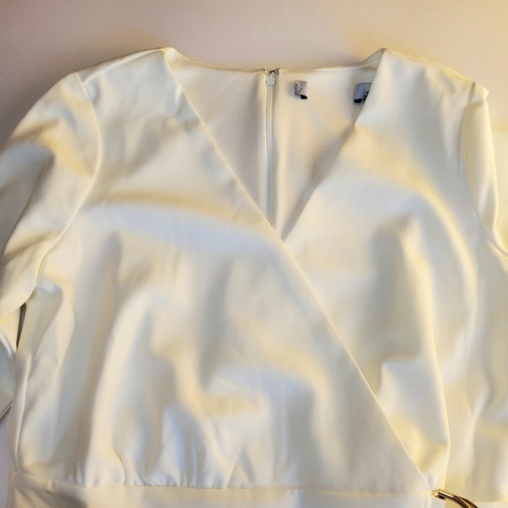 NWOT Lulus Rooftop Bar White Long Sleeve Faux-Wrap Belted Skort Romper Sz L